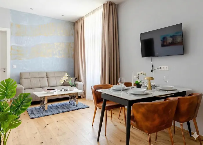 Aparthotel Art Living